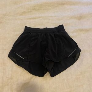 lululemon athletic shorts black size 6